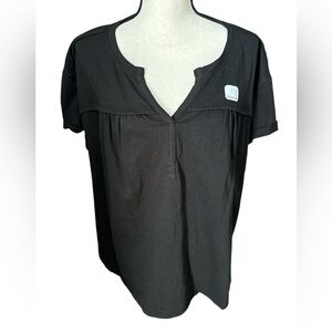 NWT - Time and Tru Women’s Maternity Top